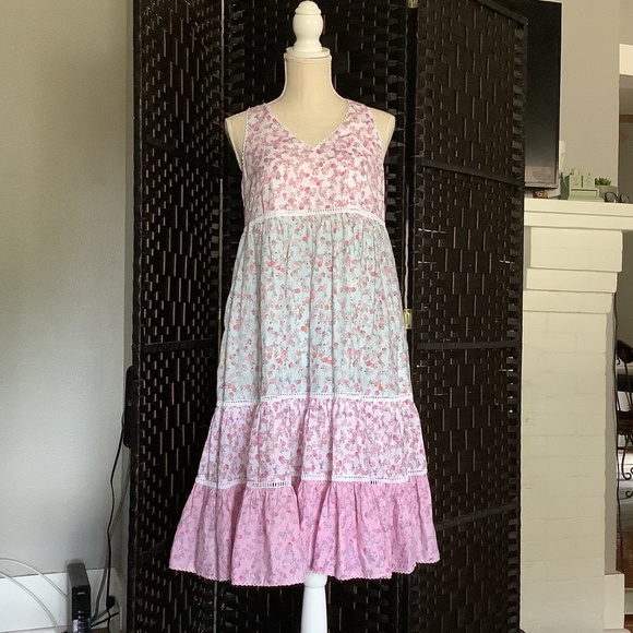 LoveShackFancy Dresses & Skirts - Love shack fancy boho floral dress with pockets xs excellent condition👗